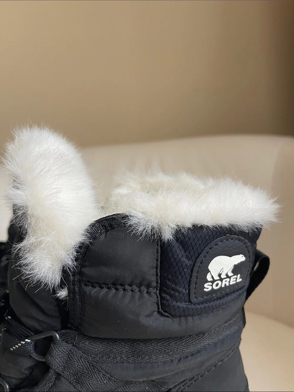 Sorel Women's Whitney Short Lace Black Snow Boots with White Faux Fur Trim